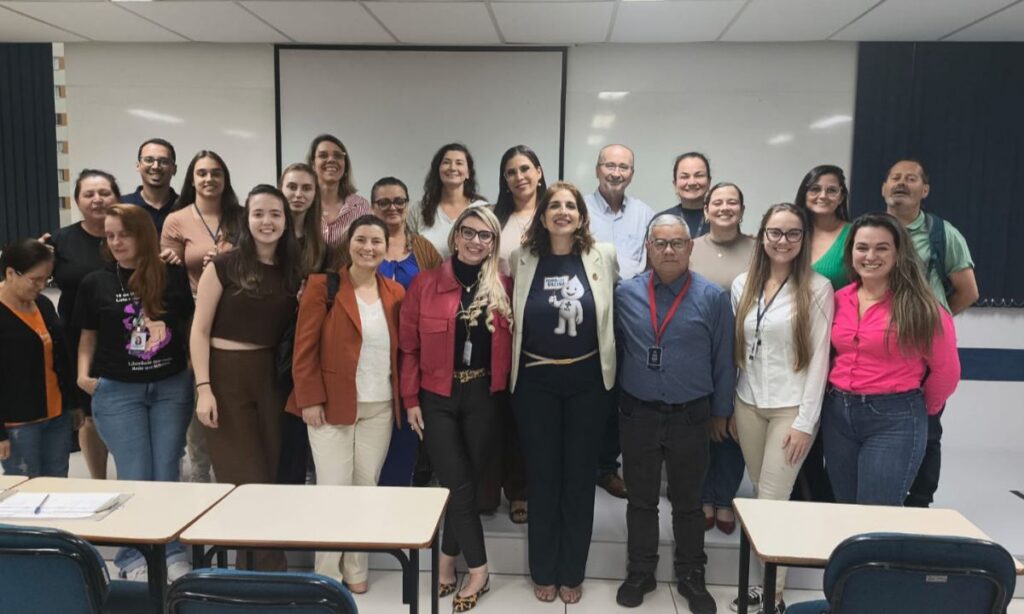 Semana de Enfermagem promove espaço de reflexão e troca de experiências para profissionais da saúde de Joinville
