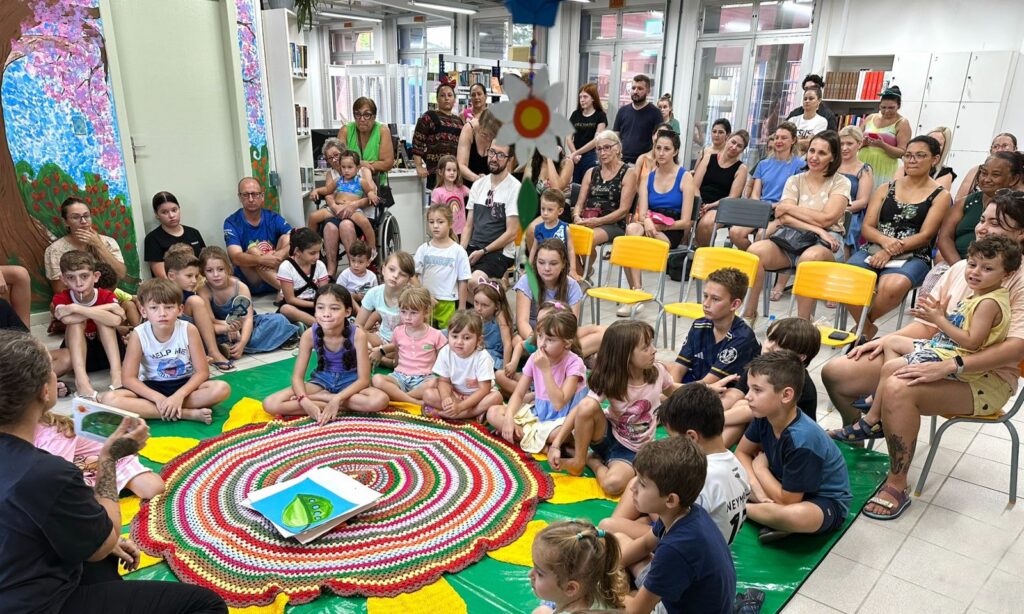 Biblioteca Pública Municipal Professor Gustavo Ohde celebra 60 anos com programação especial