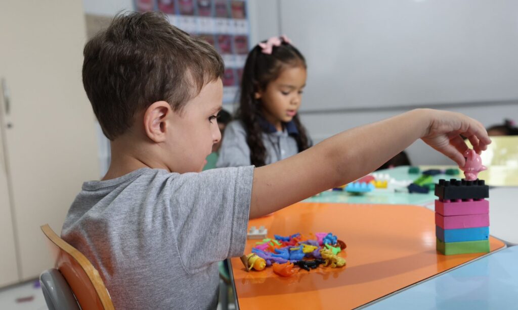 Secretaria de Educação divulga quadro com 806 vagas para CEIs conveniados