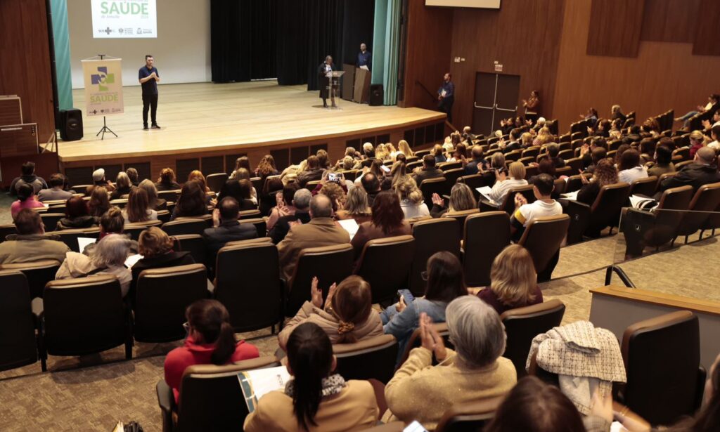 15ª Conferência Municipal de Saúde de Joinville abre programação com diálogo sobre saúde como um direito