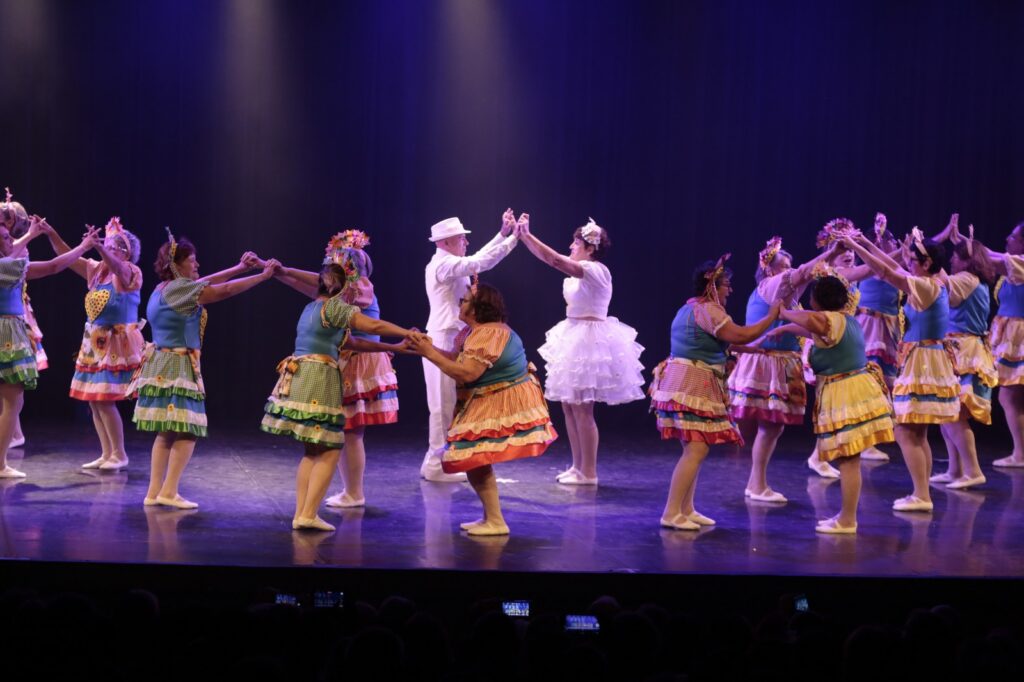 Prefeitura de Joinville fortalece a dança durante todo o ano com formação e incentivo para todas as idades