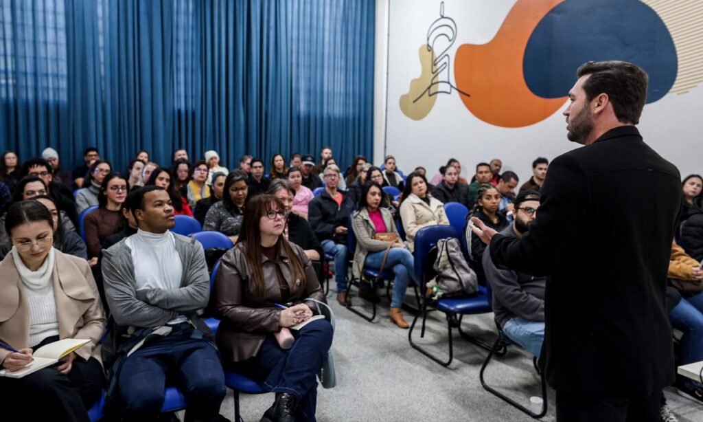 Programa de empreendedorismo Join.Cubo reúne mais de 90 novos alunos em aula inaugural da 12ª turma