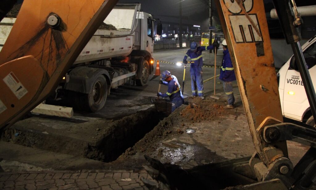 Costa e Silva recebe obras que ampliam monitoramento e eficiência da rede de água