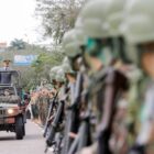 Militares na avenida