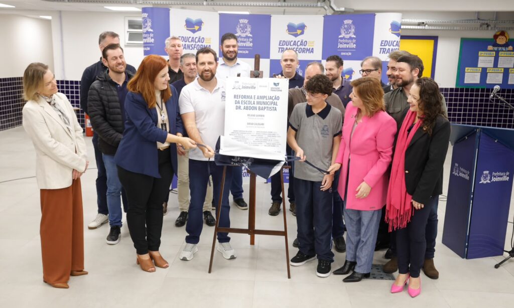 Prefeitura inaugura obras de reforma e ampliação de escola na zona Sul de Joinville