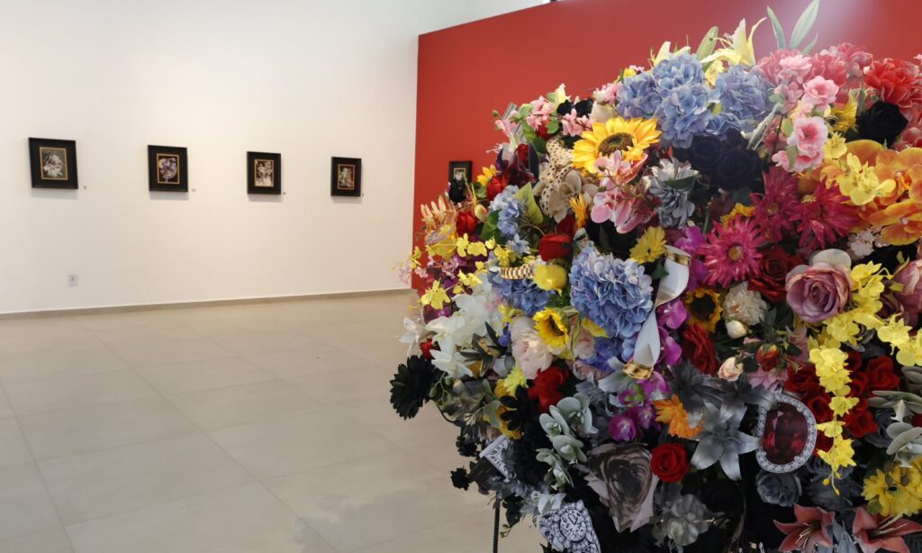 Galeria Victor Kursancew recebe exposição “O Peso do Ar”, de Adriane König