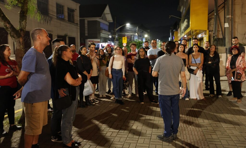 Secult promove apresentação Uma Noite de Blues e Passeio Noturno Viva o Centro nesta quinta-feira em Joinville