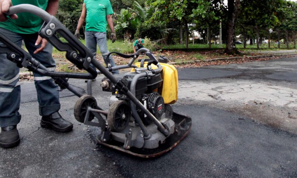 Prefeitura de Joinville amplia serviço de tapa-buraco e aumenta número de áreas recuperadas