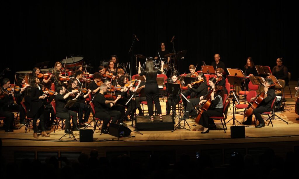 Escola de Música Villa-Lobos celebra Dia Mundial da Música com apresentações em Joinville