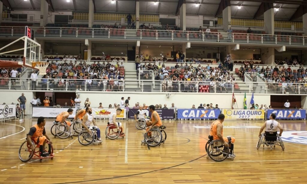 Agenda esportiva de Joinville reúne competições do JITI, Jogos de Integração do Parkinson, escalada e outras atividades