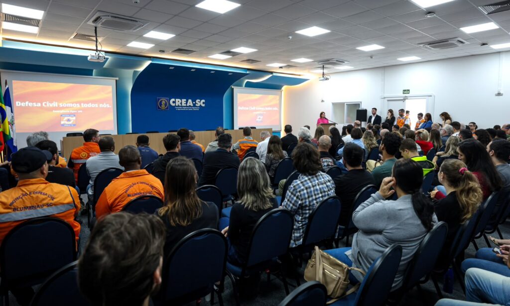 Seminário Municipal da Defesa Civil de Joinville compartilha experiências e debate ações de prevenção