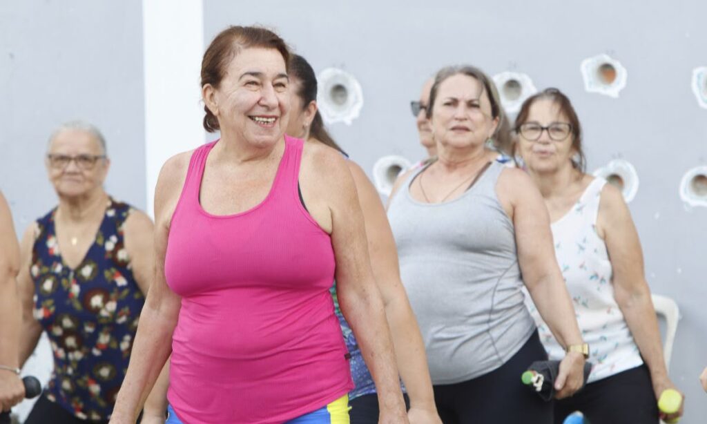 Prefeitura de Joinville abre inscrições para aulões de defesa pessoal e de dança promovidos no Dia D do Outubro Rosa